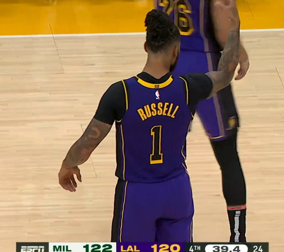 jinnianhui sports-莱万多夫斯基连续五场比赛得分超过险胜，湖人不断突破！全场沸腾不已的简单介绍