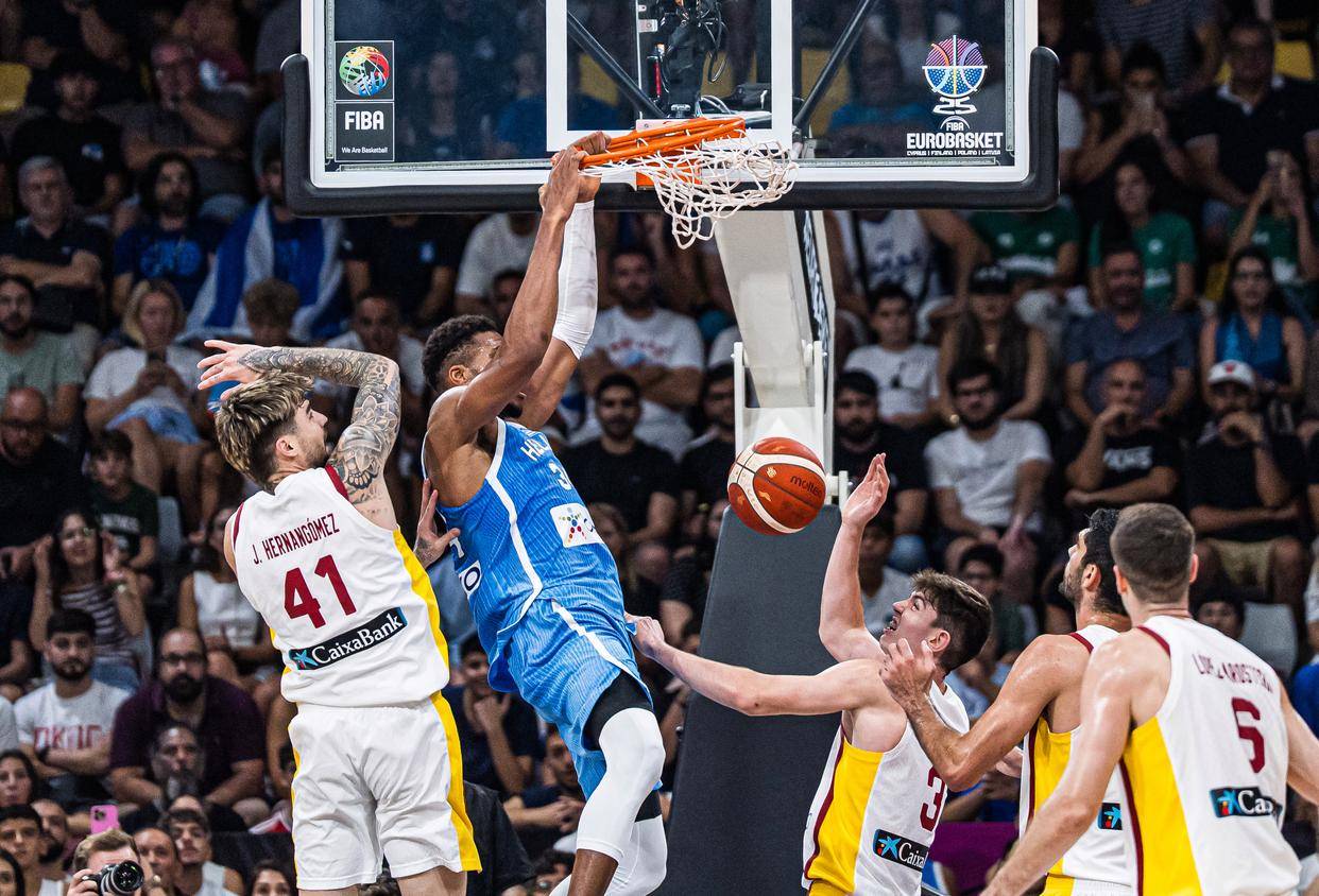 今年会官方网站-澳大利亚队观众热烈欢呼！，字母哥迎来十赛季出色发挥比赛高潮迭起的简单介绍