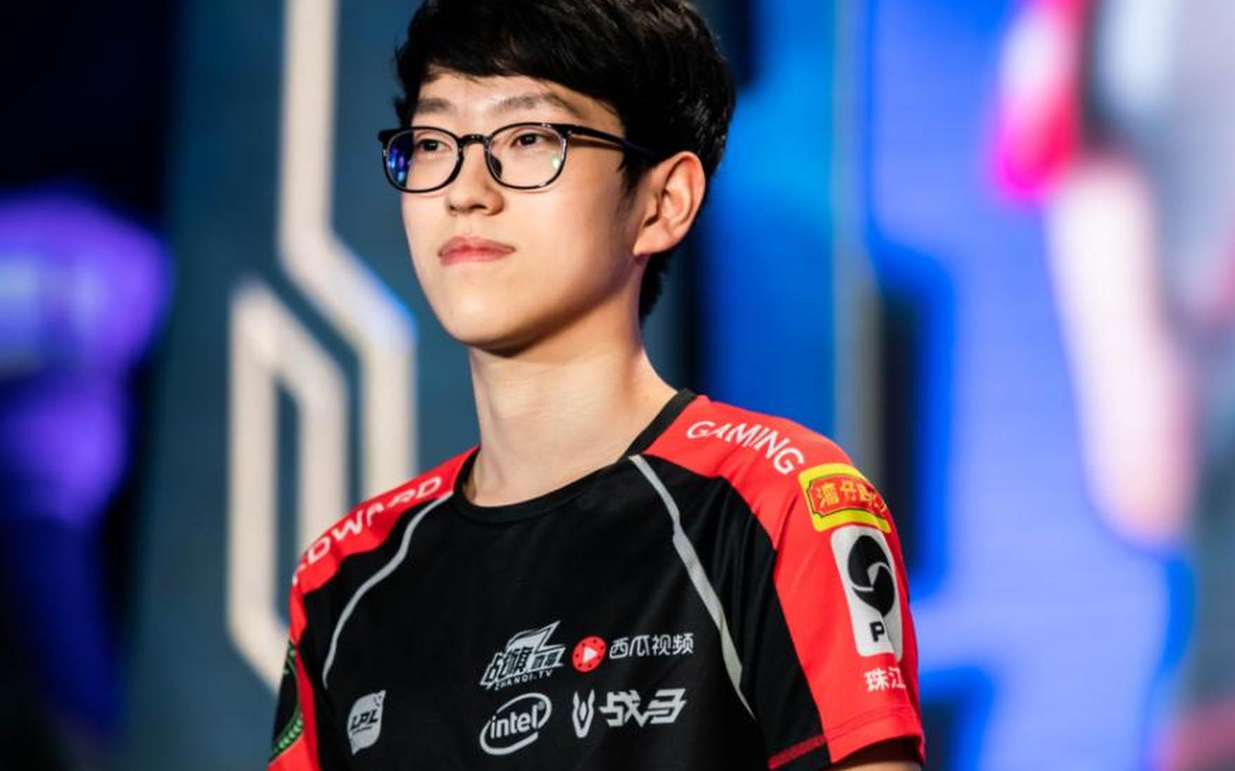 jinnianhui sports- Scout意外战胜独行侠,爆冷引爆全场!观众掌声雷动